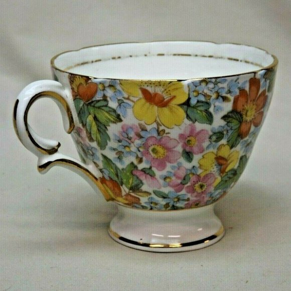Salisbury Fine Bone China England Floral Footed Tea Cup and Saucer Pat. #1956A - Picture 11 of 14